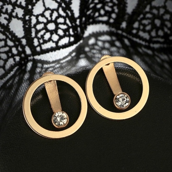 2/$20! Gold Circles w/Floating CZ Earring Jackets - Picture 4 of 9
